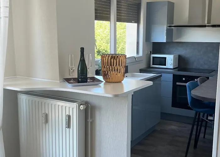 Victorine Avenue De Champagne Épernay